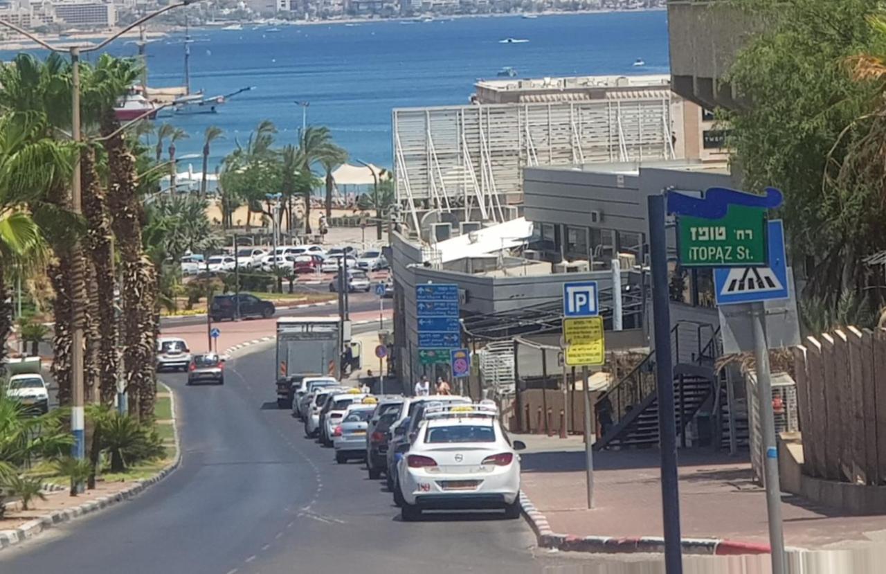 House By The Beach Eilat Exterior photo